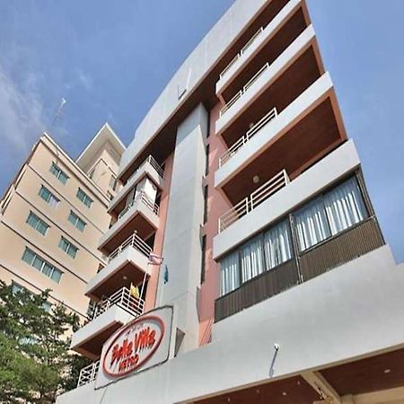 Bella Villa Metro Pattaya Extérieur photo